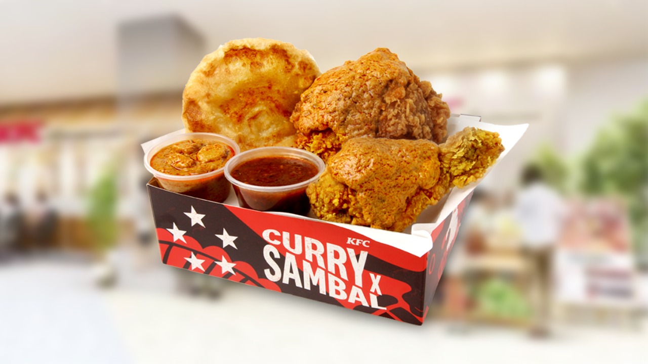 KFC National Day Curry x Sambal Chicken with crispy prata and curry sauce