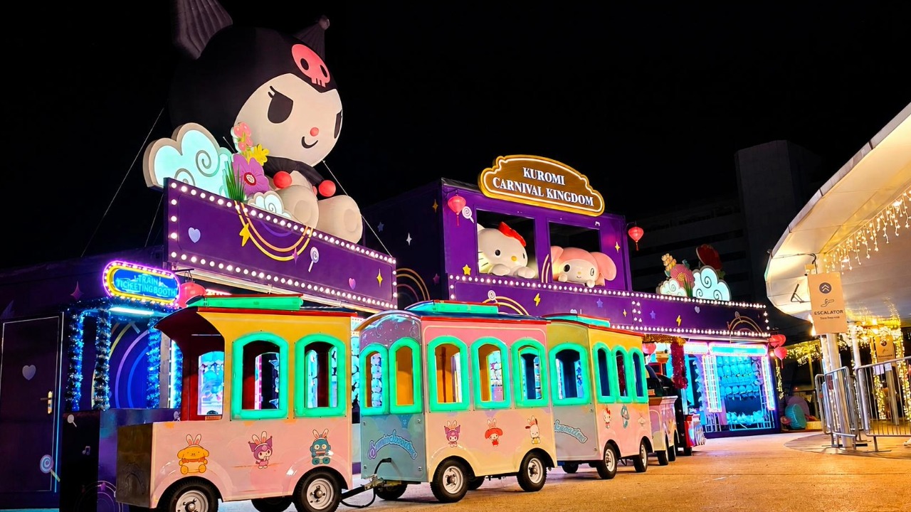 Sanrio Mini Express Train and carnival games at VivoCity